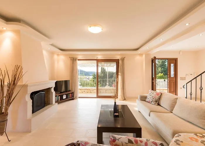 Kassiopi View Villas-Corfu-Villa Christos-4 Bedrooms-Big Private Pool-Sea View-Prime Location