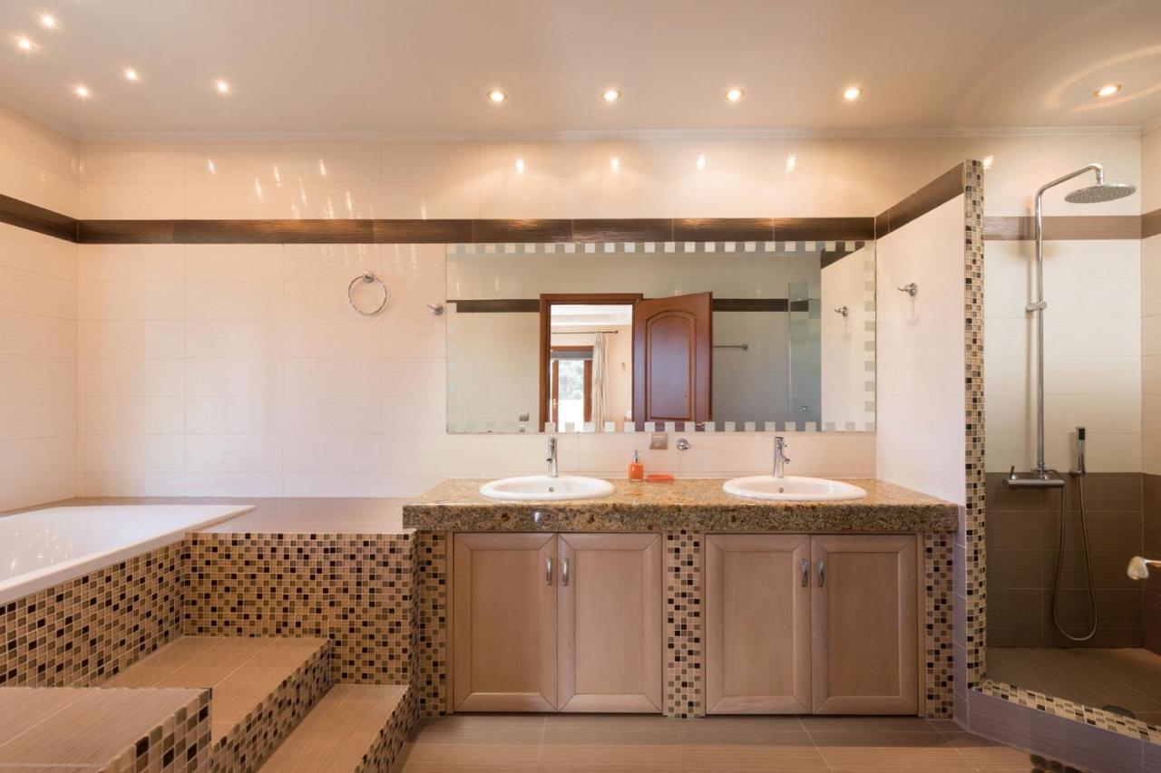 Βίλα View Villas-corfu-villa Christos-4 Bedrooms-big Private Pool-sea View-prime Location *
