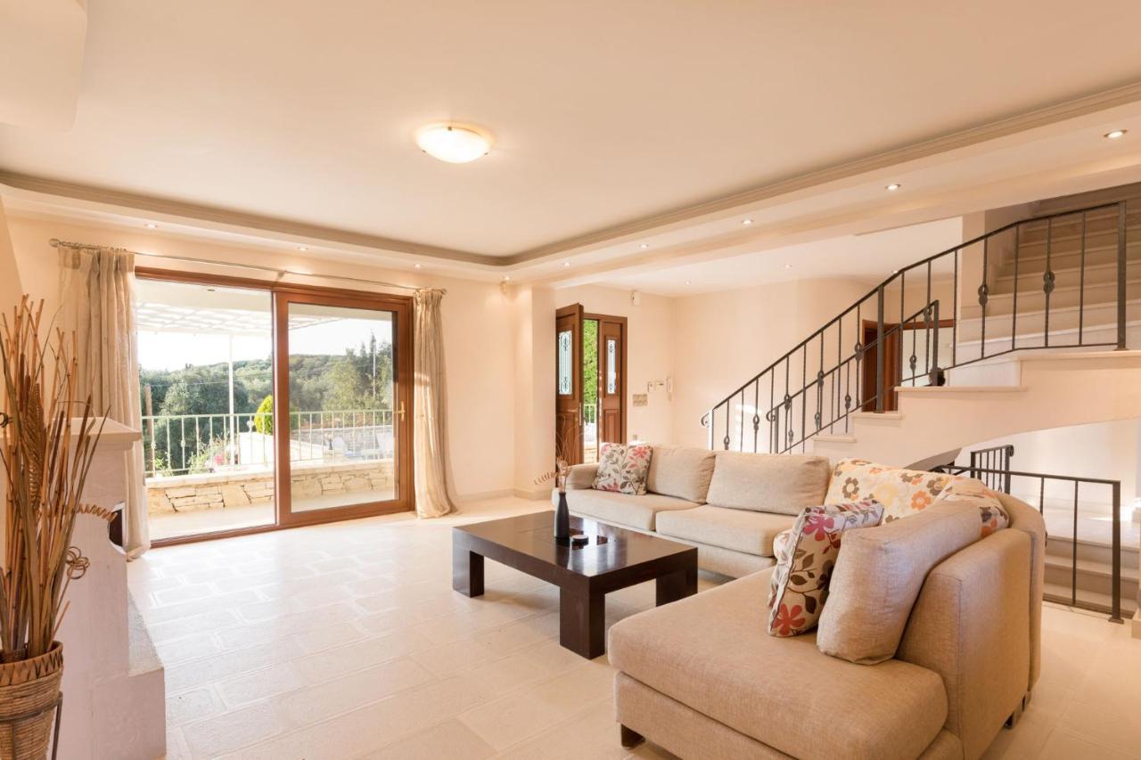 Βίλα View Villas-corfu-villa Christos-4 Bedrooms-big Private Pool-sea View-prime Location