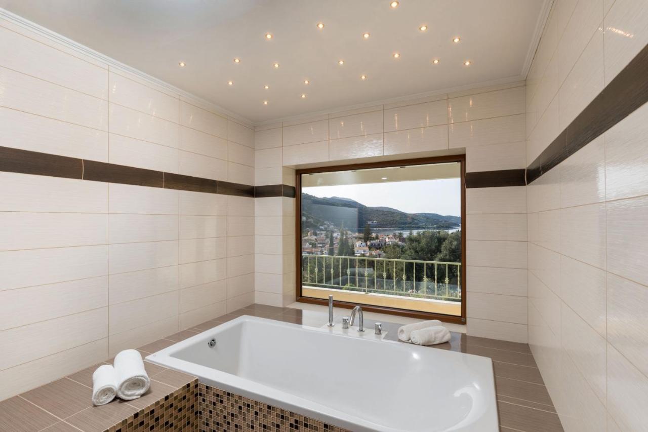 View Villas-corfu-villa Christos-4 Bedrooms-big Private Pool-sea View-prime Location Βίλα Κασσιόπη