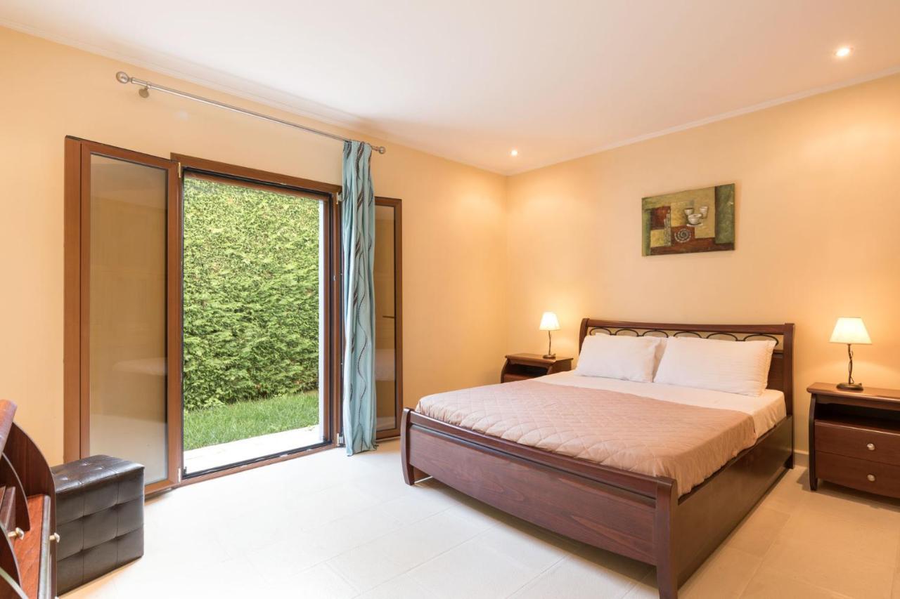 Βίλα View Villas-corfu-villa Christos-4 Bedrooms-big Private Pool-sea View-prime Location *