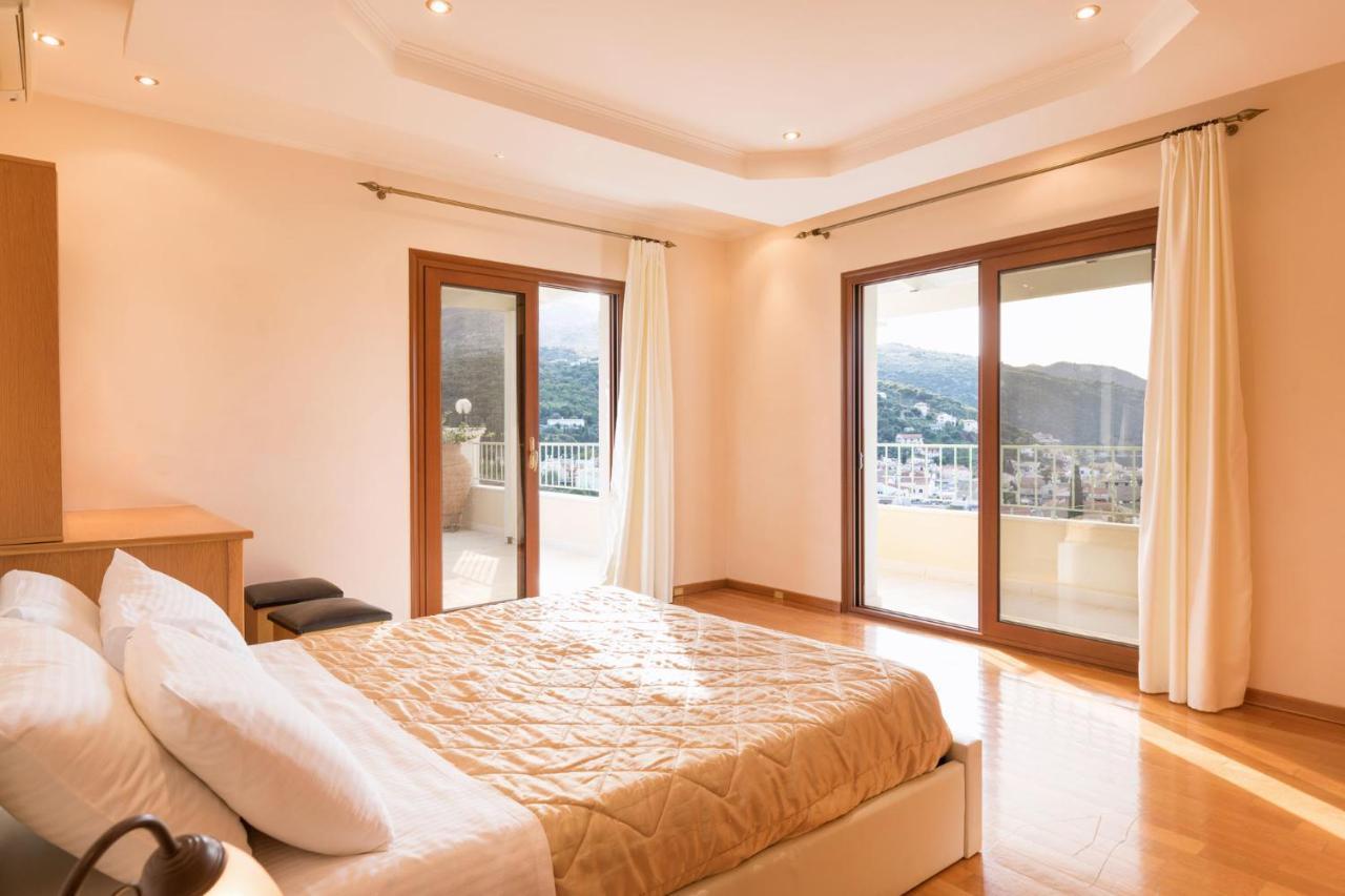 Villa View Villas-corfu-villa Christos-4 Bedrooms-big Private Pool-sea View-prime Location *